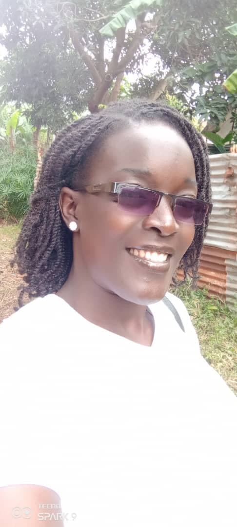 Achan Gloria Dengole